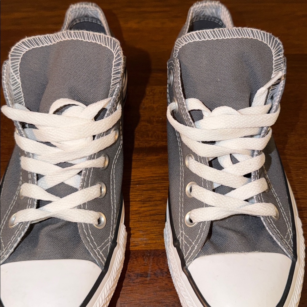 Converse 554880F ladies US 8 Chuck Taylor Double Tongue Low Top Ox Gray NWOT - Picture 3 of 10